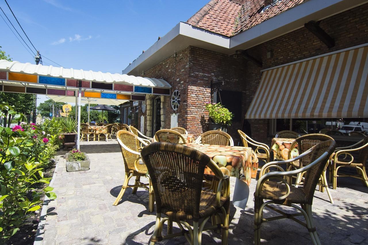 Hotel Pacific Weelde Eksteriør billede