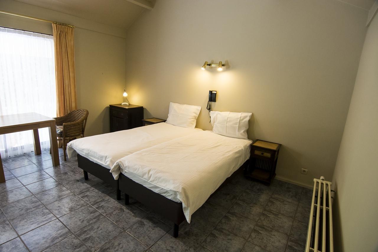 Hotel Pacific Weelde Eksteriør billede